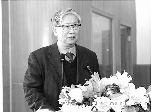 在新药开发过程中，医药企业需要提高研发质量和把握成功的每一个战略性的决策能力。