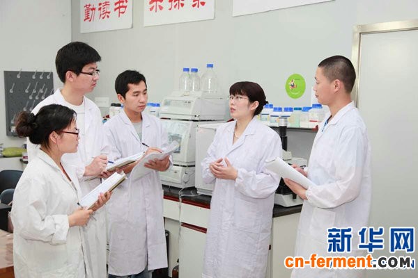 南京工业大学生物与制药工程学院胡永红教授