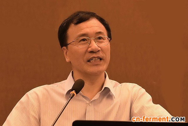 邓子新院士在湖北宜昌作代谢科学报告