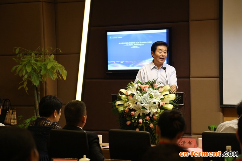 河南省食品药品监督管理局原局长张泽书