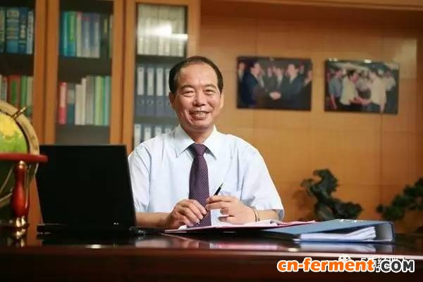 白骅（海正药业董事长）