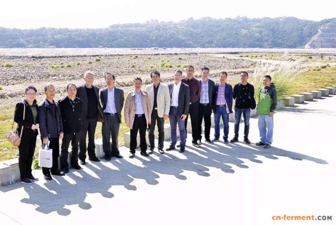 诚意药业高管考察洞头小门山基地